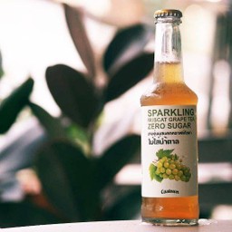 ชาองุ่นมัสแคทคราฟท์โซดา  ไม่ใส่น้ำตาล