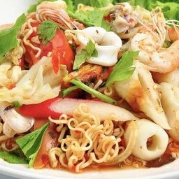 ยำมาม่าน้ำใส