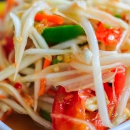 ส้มตำไทย (ใหญ่)