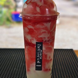 สตอเบอรี่โยเกิร์ต