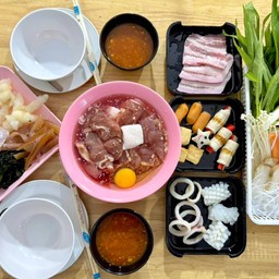 ชุดหมูกระทะจัดให้ 1 เซ็ต