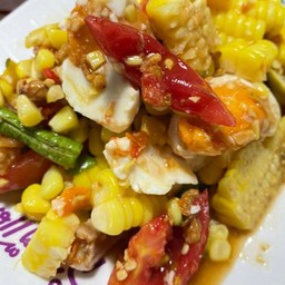 ตำข้าวโพดไข่เค็ม