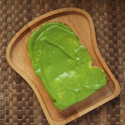 ขนมปังปิ้ง สังขยาใบเตย