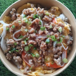 ข้าวหน้าไข่ข้นหมูสับปูอัด