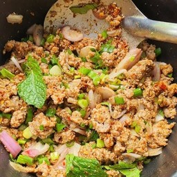 ลาบหมูสั้บหมูสับ