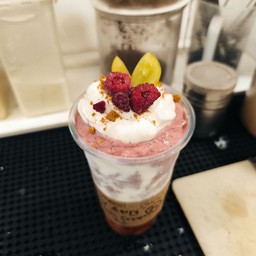 Mixberry fresh cream