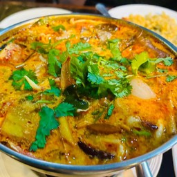 ต้มยำรวมมิตรน้ำข้น