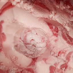 ไอติมสตอเบอรี่ 5 ลูก