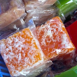 หัวมันคลุกมะพร้าว