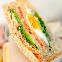 ล้นกล่อง Homemade