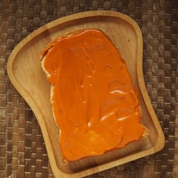 ขนมปังปิ้ง สังขยาชาไทย