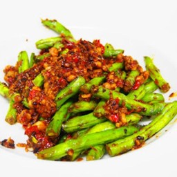 ถั่วแขกผัดเต้าซี่หมูสับ