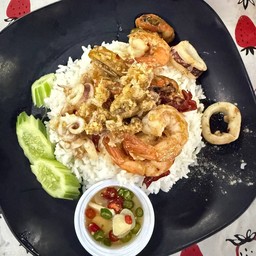 ข้าวทะเลผัดกระเทียม