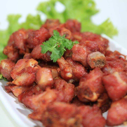 แหนมซี่โครงหมูมินิทอดน้ำปลา