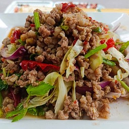 ยำหมูสับ