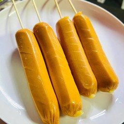 ไส้กรอกหนังกรอบ