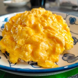 ไข้ข้น2ฟองเยิ้มๆ