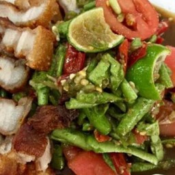 ตำถั่ว/หมูกรอบ