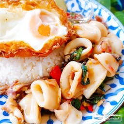 กะเพราปลาหมึก