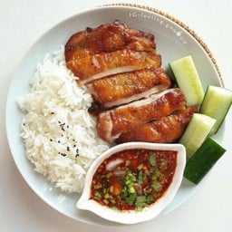 แม่สมจิตข้าวหลายไก่