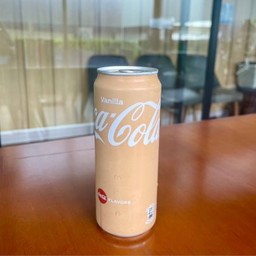 Vanilla Coke(320ml.)
