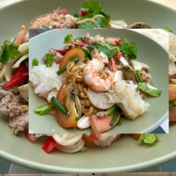ร้านยำ by ทหารยำ