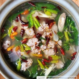 ต้มยำหมูสับ