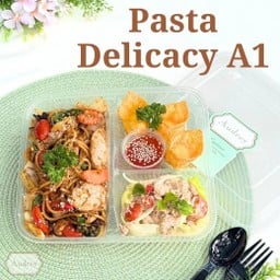 ครบรสอิ่มคุ้มในกล่องเดียว Pasta Delicacy A1  สปาเก็ตตี้หมูนุ่มผัดขี้เมา / เกี๊ยวกรอบห่อชีส / สลัดทูน่ารสแซ่บ