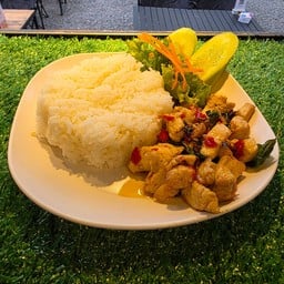 ข้าวกะเพราไก่