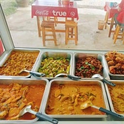 ร้านข้าวเเกงปักษ์ใต้ ขนมจีนเมืองคอน