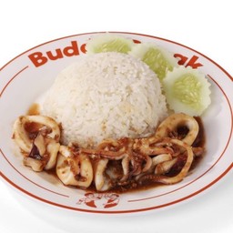 ข้าวหมึกทอดกระเทียม