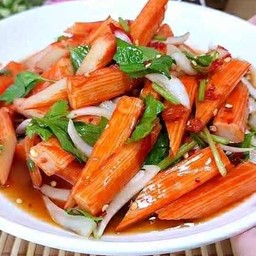 ยำปูอัด