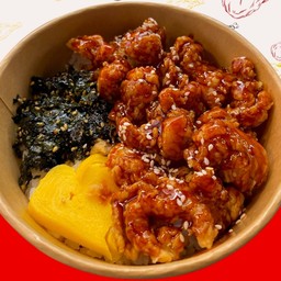 ข้าวไก่ทอด ซอสเผ็ด (พิเศษ)