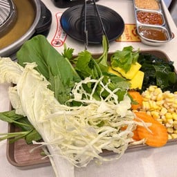 นักล่าหมูกระทะ ตลาดยิ่งเจริญ