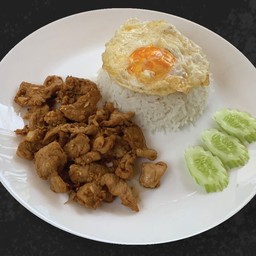 ข้าวหมูกระเทียม