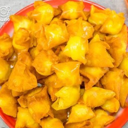 ลูกชิ้นทอดแสนอร่อย 2