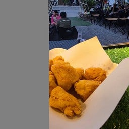 ไก่ป็อป