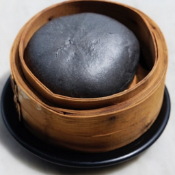ซาลาเปาชาโคล(Charcoal buns)