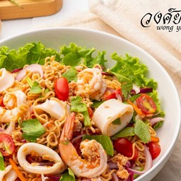 ยำมาม่า