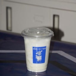 เด็กชงนม(นมสูตรทางร้าน)