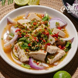 ยำหมูยอ