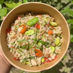 ข้าวผัดสตอกะปิหมูสับ