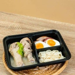 น่องไก่ตุ๋นมะนาวดอง เส้นโอ๊ต (Keto)