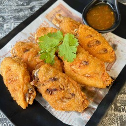 ปีกไก่ทอดน้ำปลา 7 ชิ้น