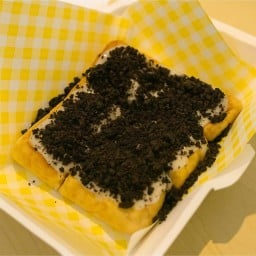 สิ ริ ปัง ปังปิ้งไส้ทะลัก • สังขยาโฮมเมด