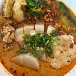 เกาเหลาต้มยำพิเศษ