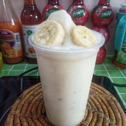 โยเกิร์ตกล้วยหอมสมูทตี้