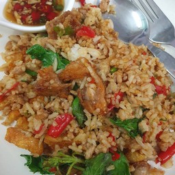 ข้าวกะเพราคลุก