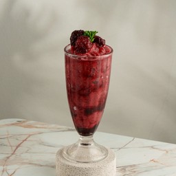 แบล็คเบอร์รี่ นมสดปั่น BlackBerry smoothie