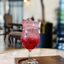 แดงโซดา Red Soda